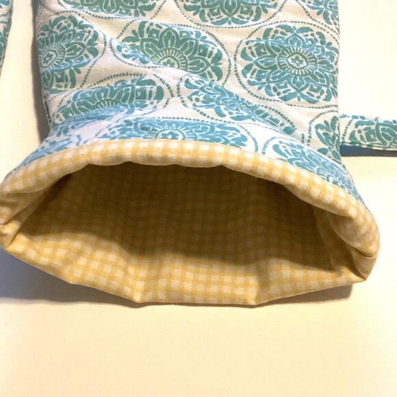 NWOT Handmade Waist Apron + Oven Mitts, Gloves + Pot Holder Kitchen Linens - Picture 5 of 7